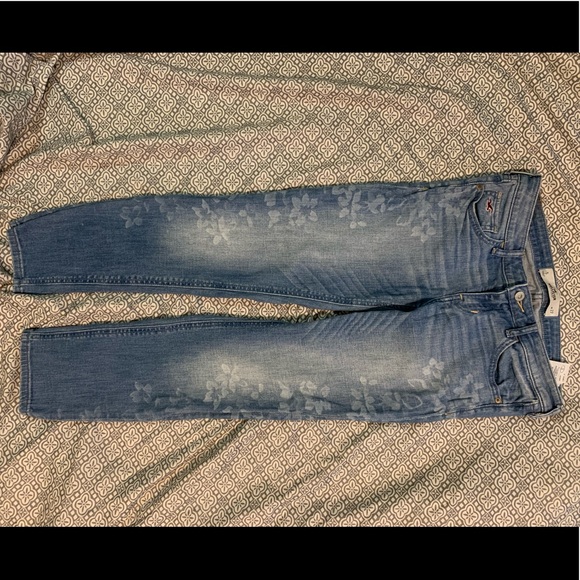 Hollister Skinny Crop Floral Print Jeans - Picture 2 of 3